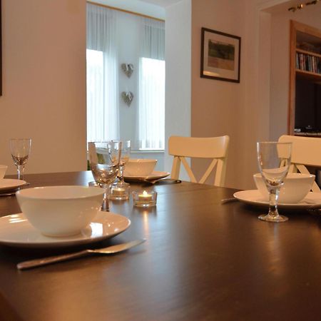 Spacious Apartment In Weser Uplands With Garden バート・ピルモント エクステリア 写真