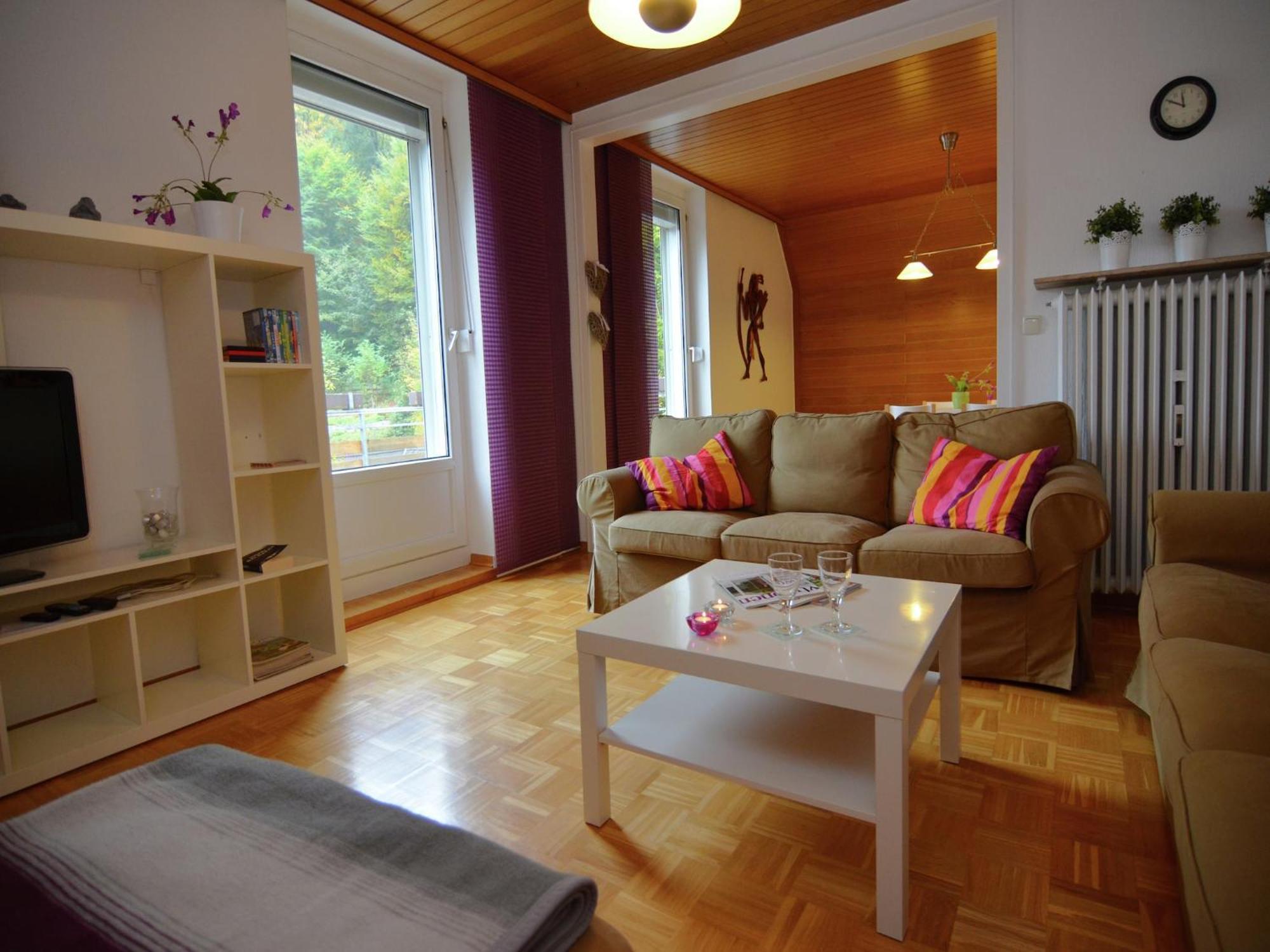 Spacious Apartment In Weser Uplands With Garden バート・ピルモント エクステリア 写真