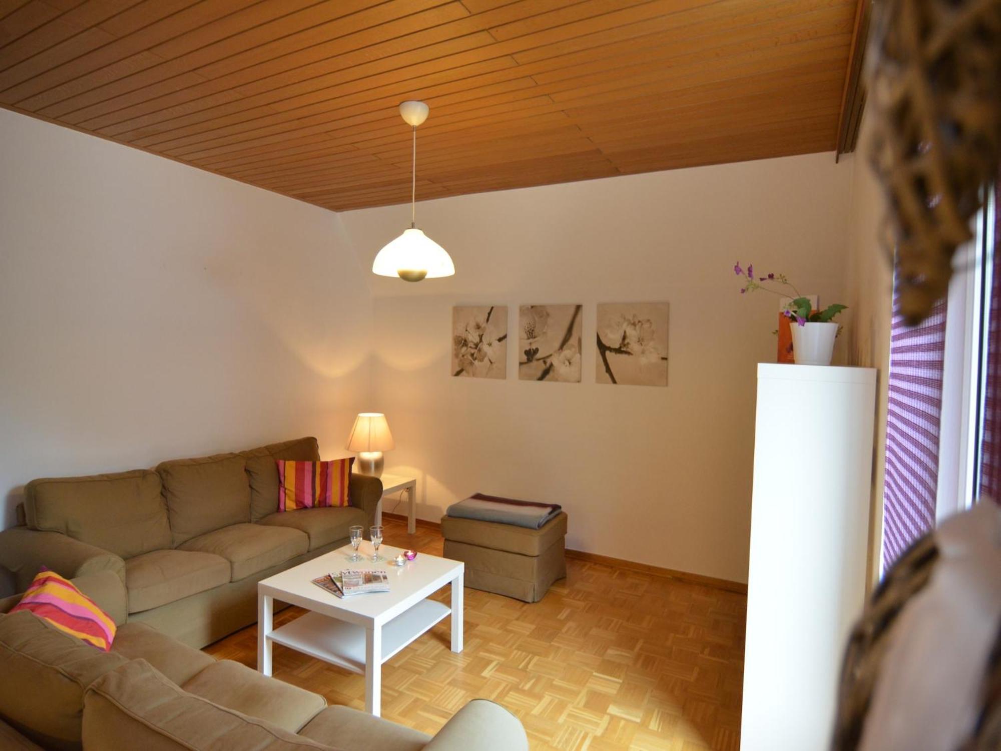 Spacious Apartment In Weser Uplands With Garden バート・ピルモント エクステリア 写真