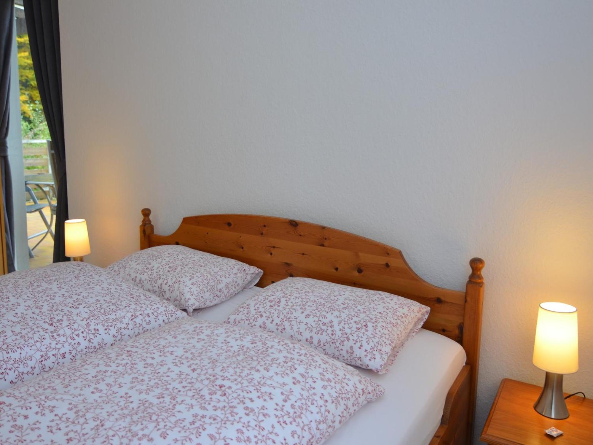 Spacious Apartment In Weser Uplands With Garden バート・ピルモント エクステリア 写真